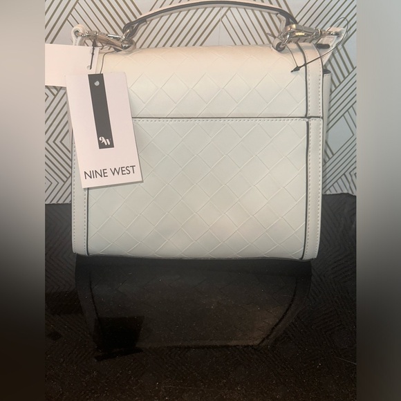 Nine‎ West Bag - Picture 2 of 3